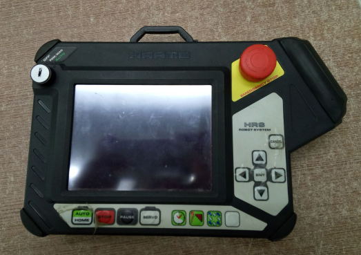 哈模机械手面板维修 HRP-1100.jpg